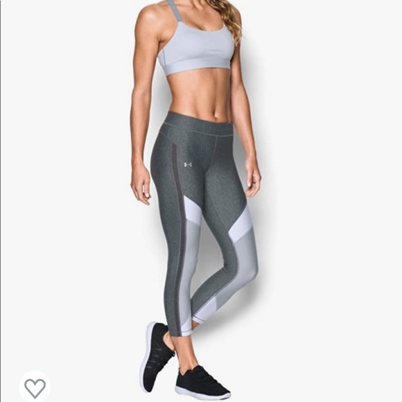 Under Armour Heat Gear Color Block Cropped Leggings - Picture 3 of 10